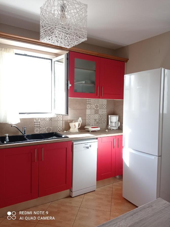 Marina'S House Apartman Helmáta Kültér fotó